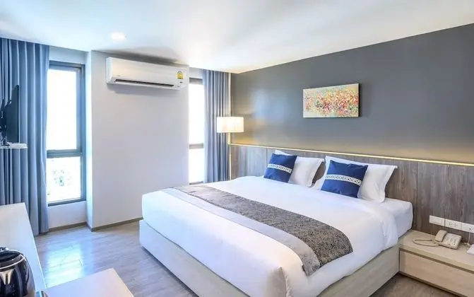 Deluxe Tek Büyük Yataklı Oda