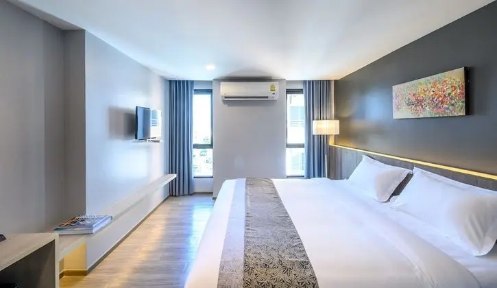 Deluxe Tek Büyük Yataklı Oda