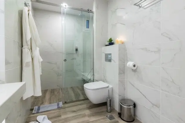 Luxury Tek Büyük Yataklı Oda (Underground)