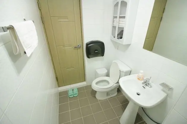 Deluxe Ondol B (Hotel Room)
