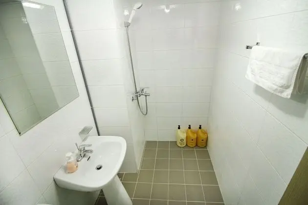 Deluxe Ondol B (Hotel Room)