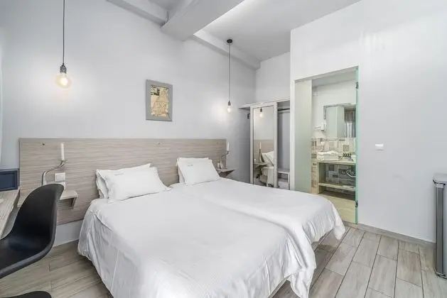 Standard Oda (no balcony)