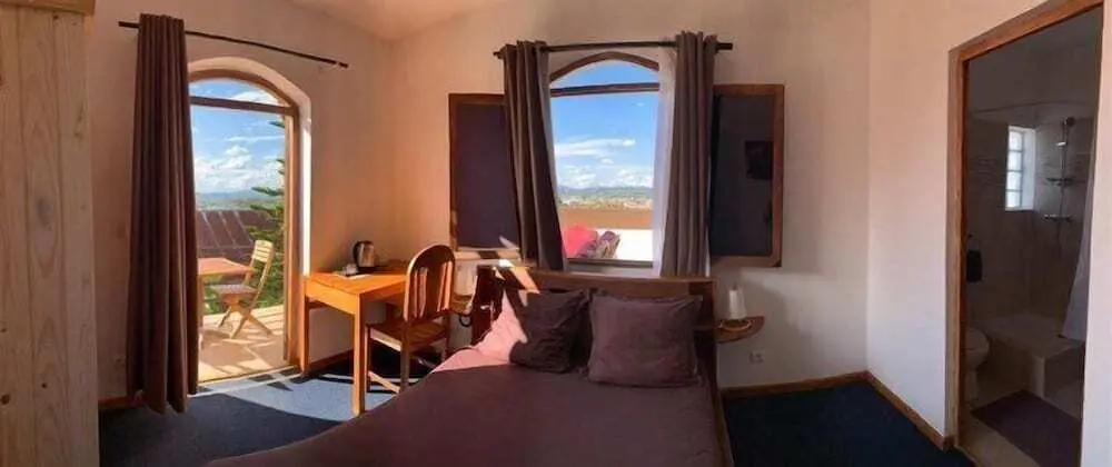 Deluxe Tek Büyük Yataklı Oda, Teras