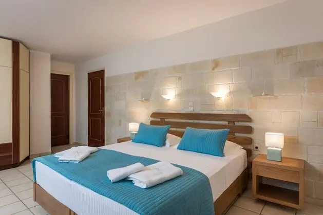 Villa (Aphrodite)
