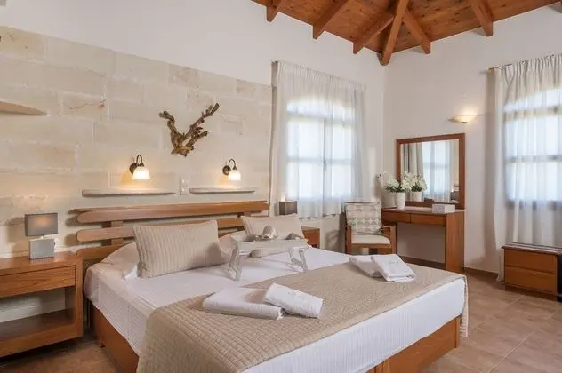 Villa (Aphrodite)