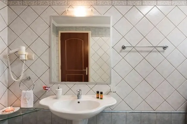 Villa (Aphrodite)