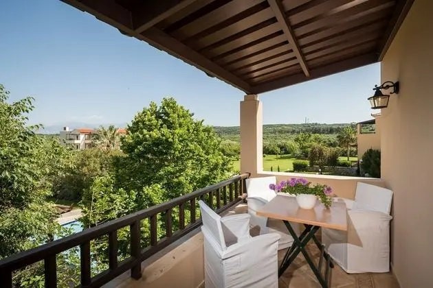 Villa (Argo)