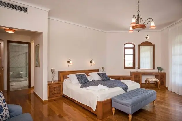 Villa (Natalie)