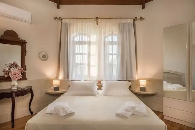 Villa (Natalie)