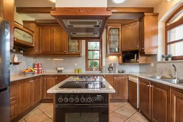 Villa (Natalie)