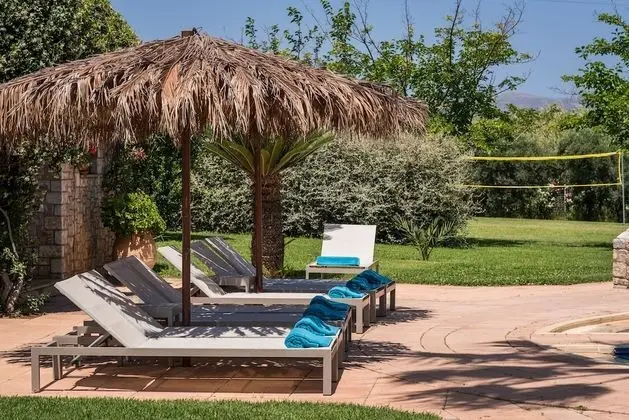 Villa (Natalie)