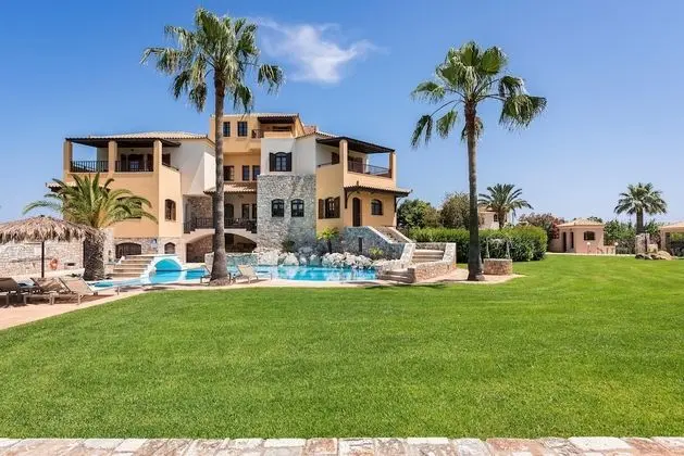 Villa (Natalie)