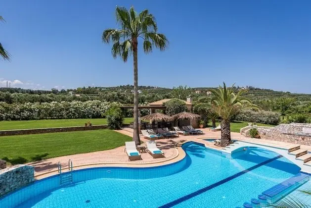 Villa (Natalie)