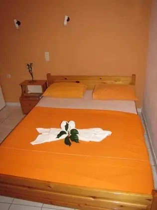 Tek Büyük Yataklı Oda (1)