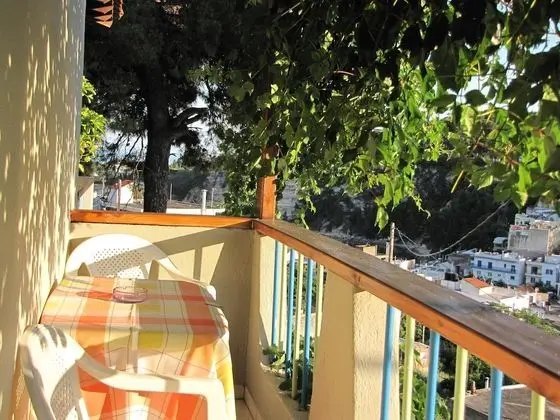 Tek Büyük Yataklı Oda (1)