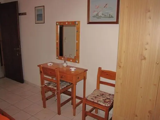 Tek Büyük Yataklı Oda (1)