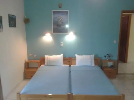 Tek Büyük Yataklı Oda (3)