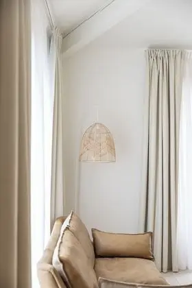 Süit, Teras, Havuz Manzaralı