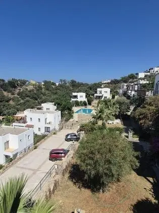 Dubles, Havuz Manzaralı