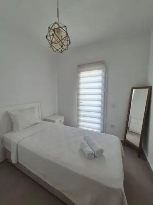 Dubles, Havuz Manzaralı
