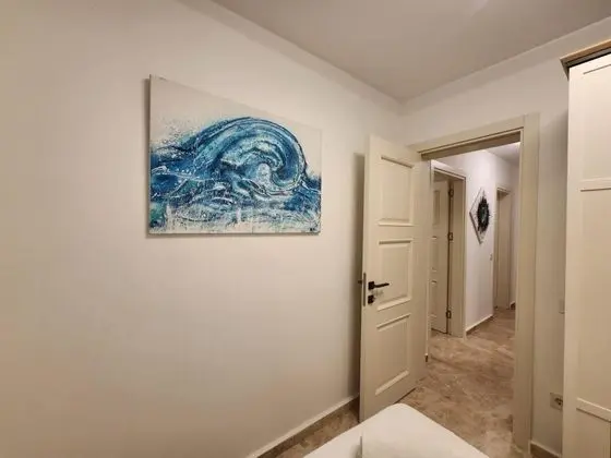 Villa, Havuz Manzaralı, Giriş Katı