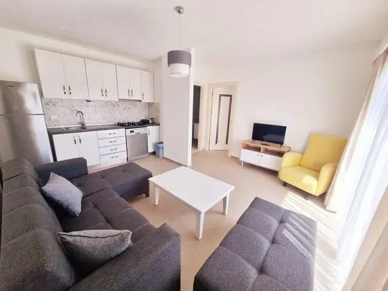 Studio, Deniz ve Dağ Manzaralı, Özel Bahçeli