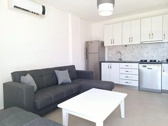 Studio, Deniz ve Dağ Manzaralı, Özel Bahçeli