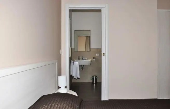 Classic Tek Büyük veya İki Ayrı Yataklı Oda, Engellilere Uygun, Bahçe Manzaralı