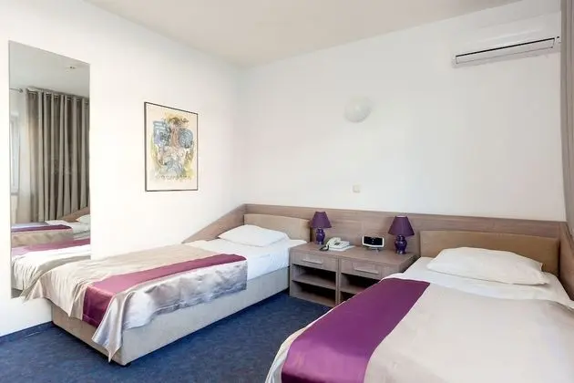 Standard İki Ayrı Yataklı Oda