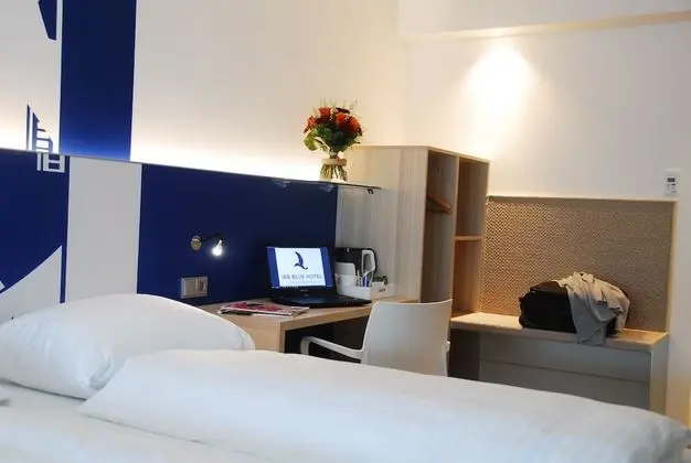 Comfort Tek Büyük veya İki Ayrı Yataklı Oda