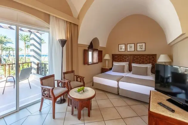 Superior Queen or Twin Room, Sea view
