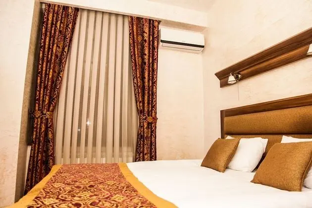 Comfort Tek Büyük Yataklı Oda