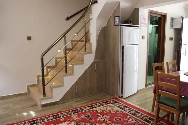 Villa - Ortak Havuzlu