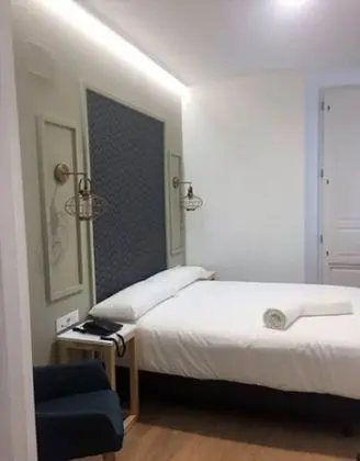 Gallery Tek Büyük Yataklı Oda