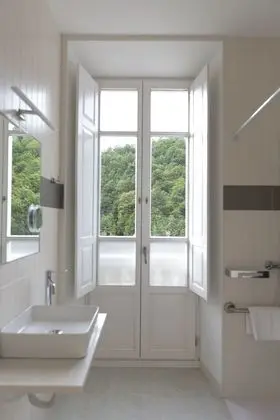 Gallery Tek Büyük Yataklı Oda