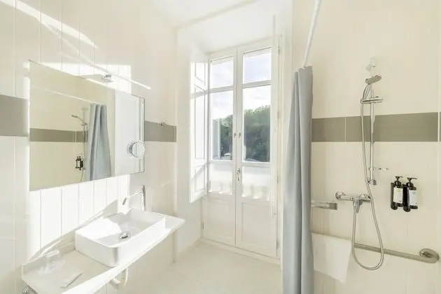 Standard Tek Büyük veya İki Ayrı Yataklı Oda