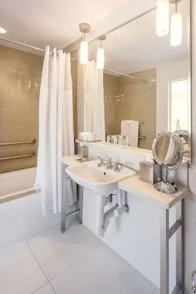 Süit, 1 Yatak Odası, Engellilere Uygun (Accessible Tub)