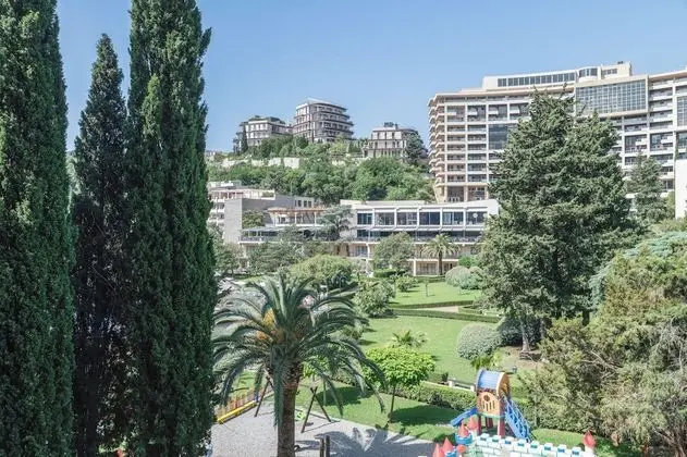 Tek Büyük Yataklı Oda, Bahçe Manzaralı