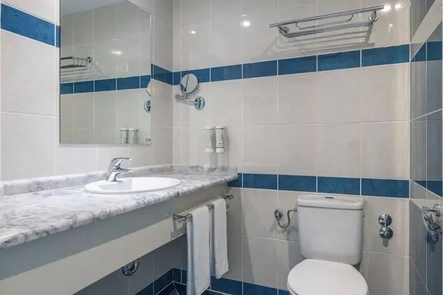 Tek Büyük Yataklı Oda, Bahçe Manzaralı