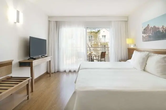 Tek Büyük Yataklı Oda, 2 Tek Kişilik Yatak, Balkon