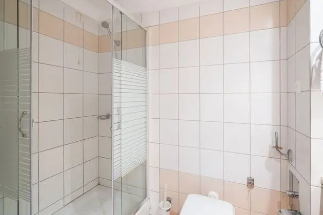 Standard Oda, Bahçe Manzaralı