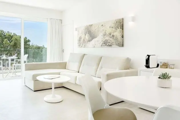 Family Oda, Havuz Manzaralı (2+1)