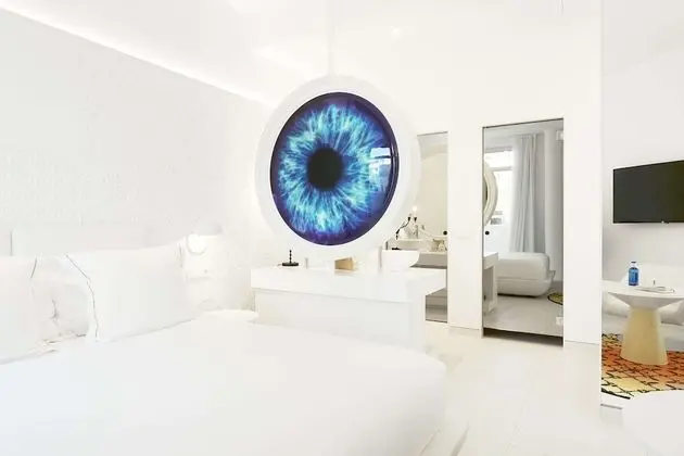 Büyük Yataklı Tek Kişilik Oda (Marcel Wanders Room Single Use)