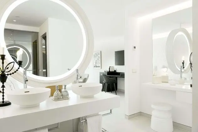 Büyük Yataklı Tek Kişilik Oda (Marcel Wanders Room Single Use)