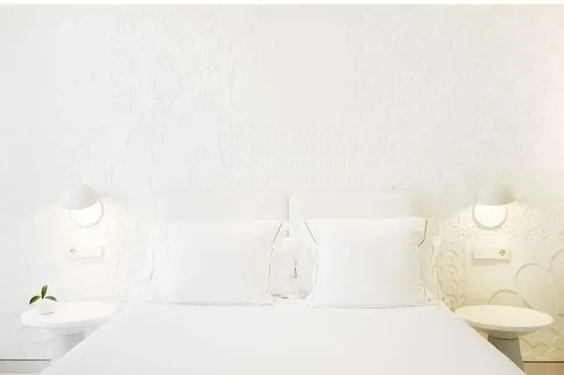 Tek Büyük Yataklı Oda, Balkon (by Marcel Wanders)