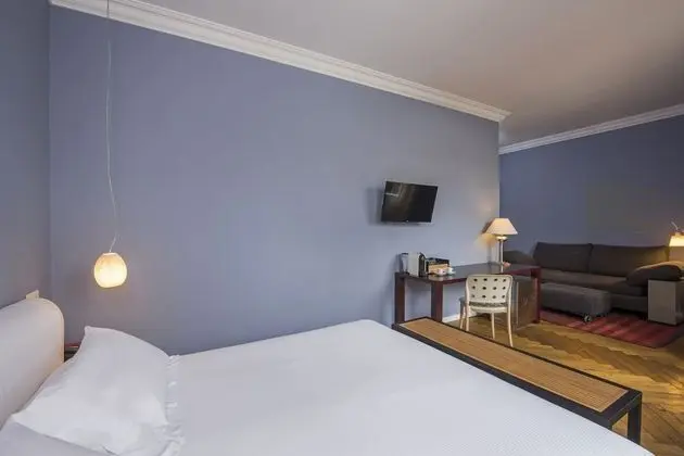Deluxe Tek Büyük Yataklı Oda, Teras (Jacuzzi)
