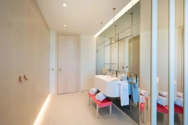 Deluxe Terrace Single Use