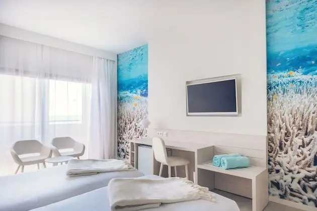 İki Ayrı Yataklı Oda, Deniz Manzaralı