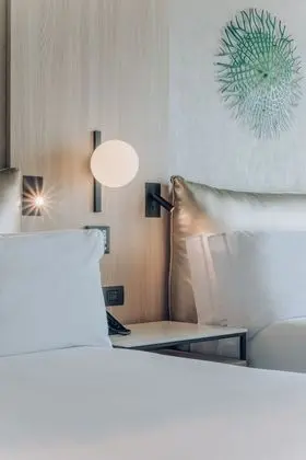 Büyük Yataklı Tek Kişilik Oda, Şehir Manzaralı