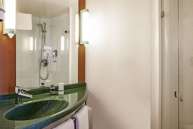 Oda, 2 Tek Kişilik Yatak